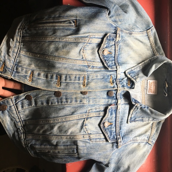 Levi's denim jacket sewn back-patch southwestern - Picture 2 of 4